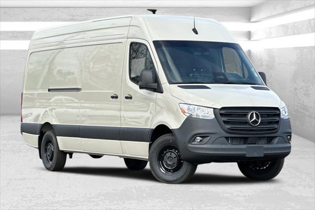 new 2025 Mercedes-Benz Sprinter 2500 car, priced at $70,122