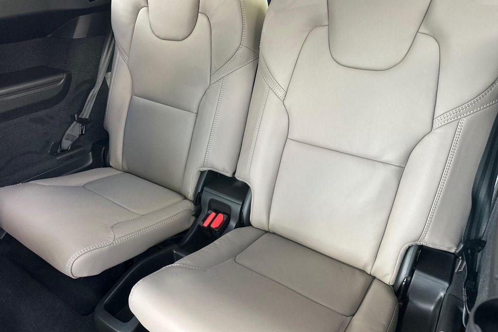 new 2026 Volvo XC90 car, priced at $76,455