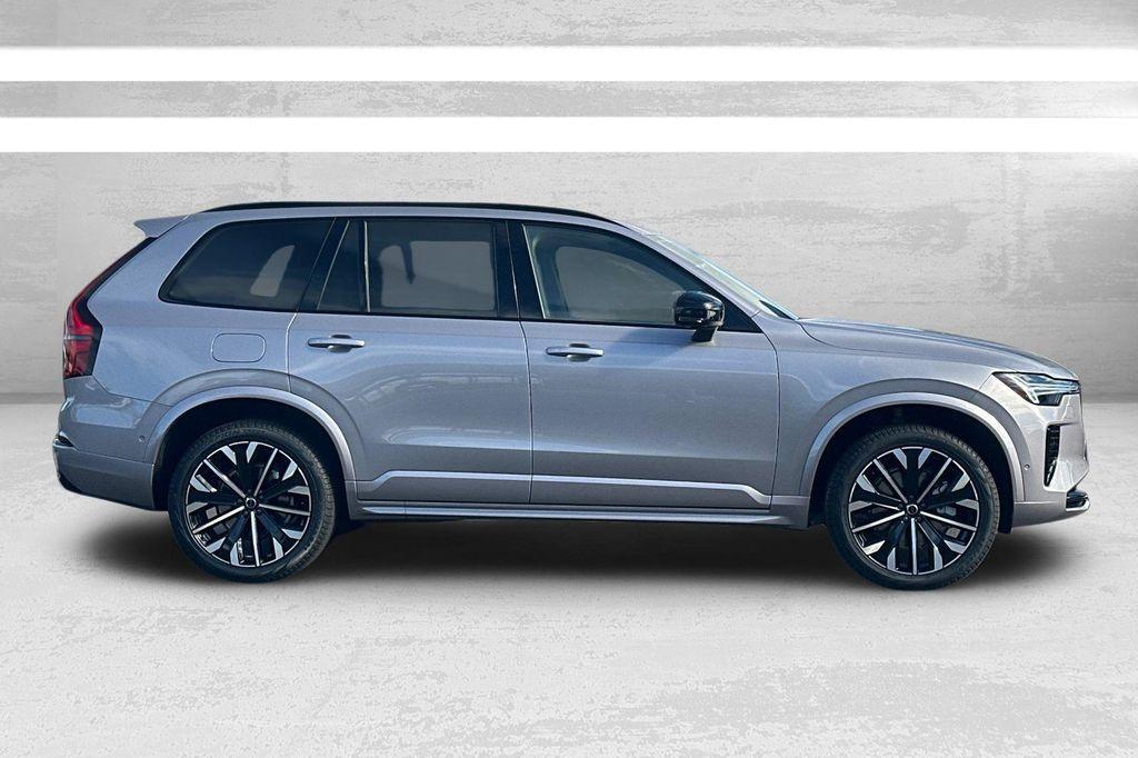 new 2026 Volvo XC90 car, priced at $76,455