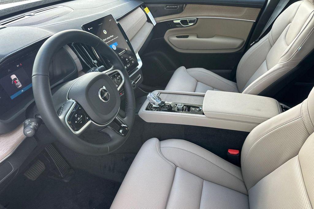 new 2026 Volvo XC90 car, priced at $76,455