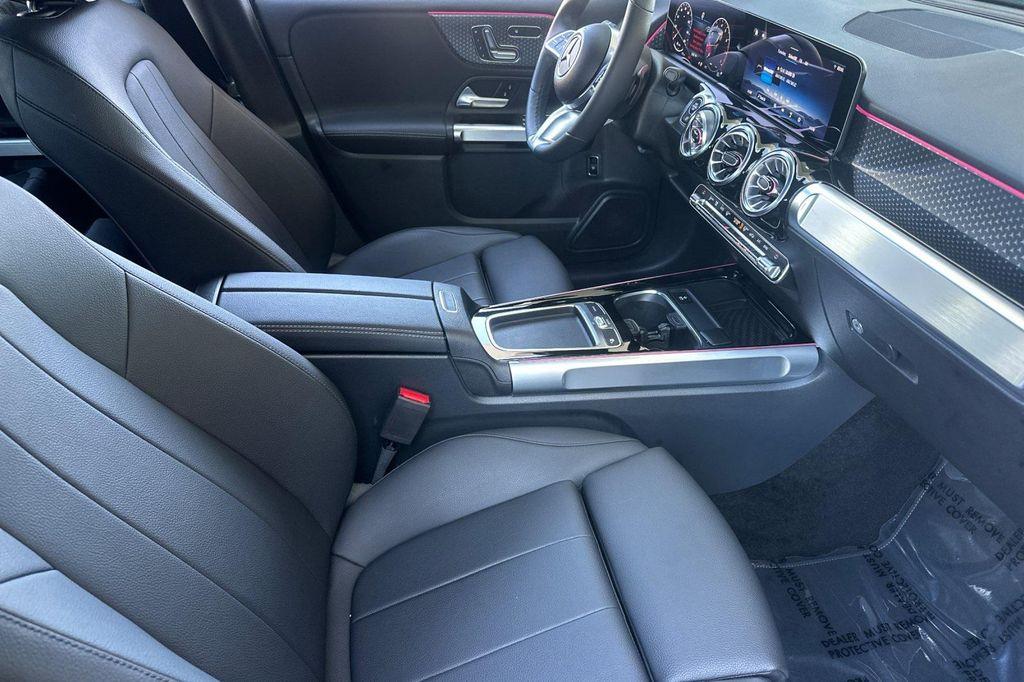 used 2024 Mercedes-Benz GLB 250 car, priced at $35,950