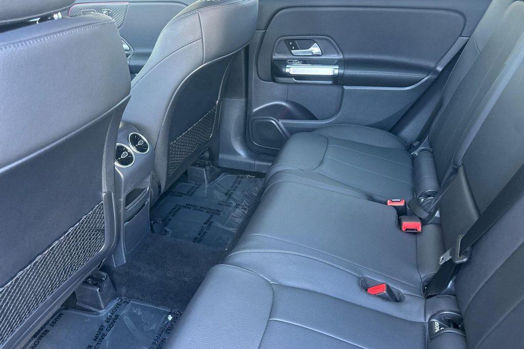 used 2024 Mercedes-Benz GLB 250 car, priced at $35,950