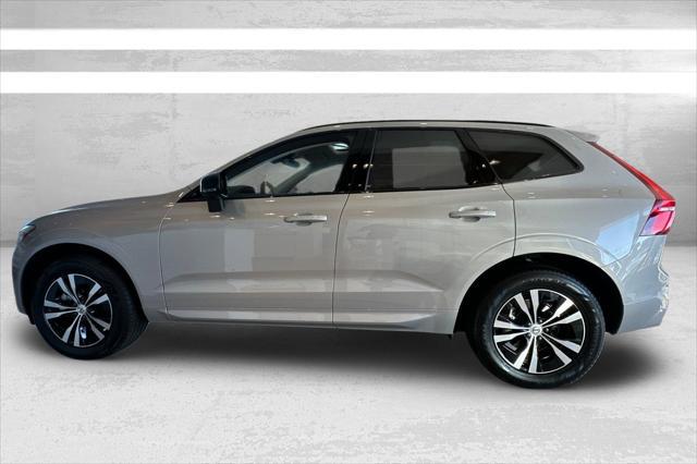 new 2025 Volvo XC60 car, priced at $50,275