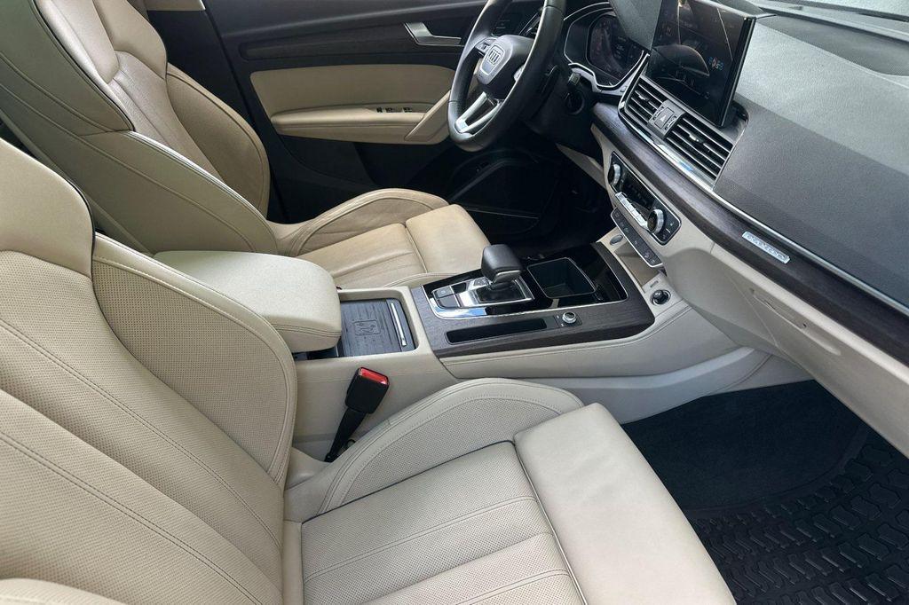 used 2021 Audi Q5 car, priced at $27,940