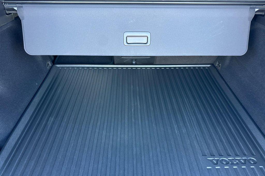 used 2025 Volvo XC60 car, priced at $41,975