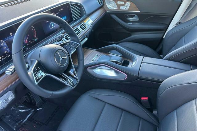 new 2025 Mercedes-Benz GLE 350 car, priced at $70,315