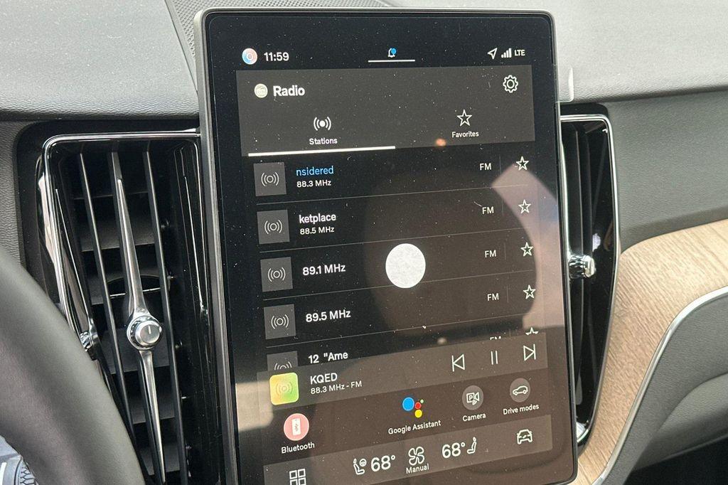 new 2026 Volvo XC60 car, priced at $58,015