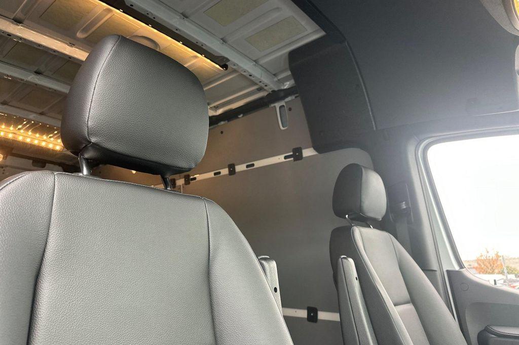 new 2025 Mercedes-Benz Sprinter 2500 car, priced at $72,782