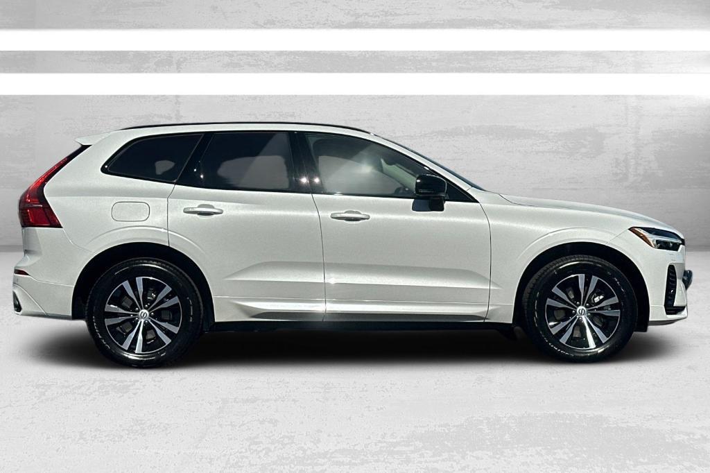 new 2025 Volvo XC60 Plug-In Hybrid car, priced at $61,275