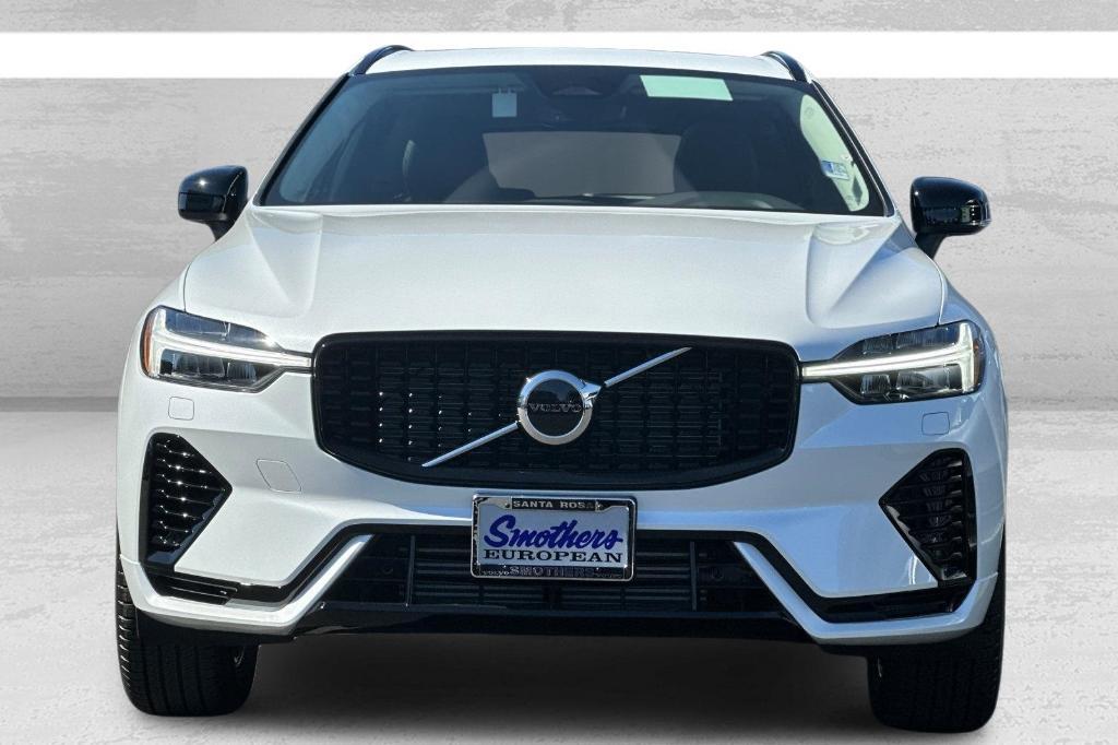 new 2025 Volvo XC60 Plug-In Hybrid car, priced at $61,275