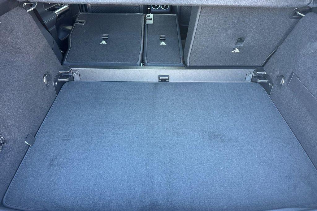 new 2026 Mercedes-Benz GLA 250 car, priced at $47,425