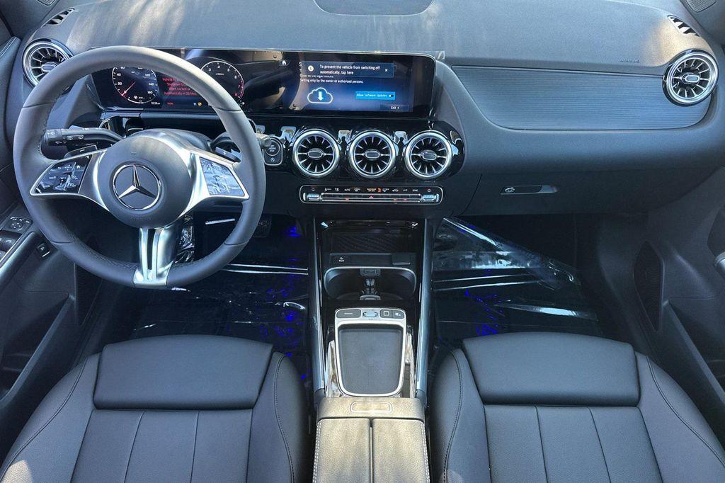 new 2026 Mercedes-Benz GLA 250 car, priced at $47,425