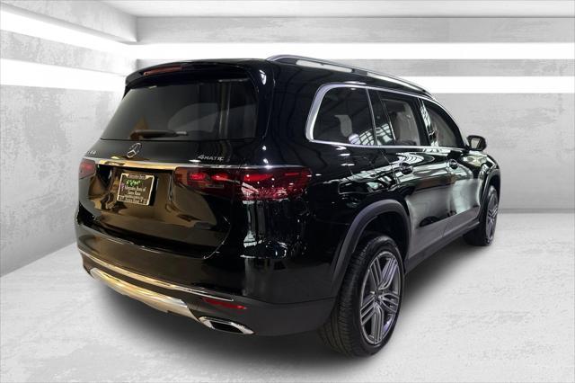 new 2025 Mercedes-Benz GLS 450 car, priced at $92,000