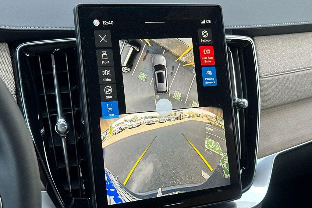 new 2026 Volvo XC90 car, priced at $72,285