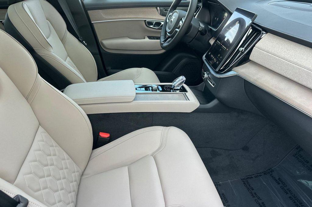 new 2026 Volvo XC90 car, priced at $72,285