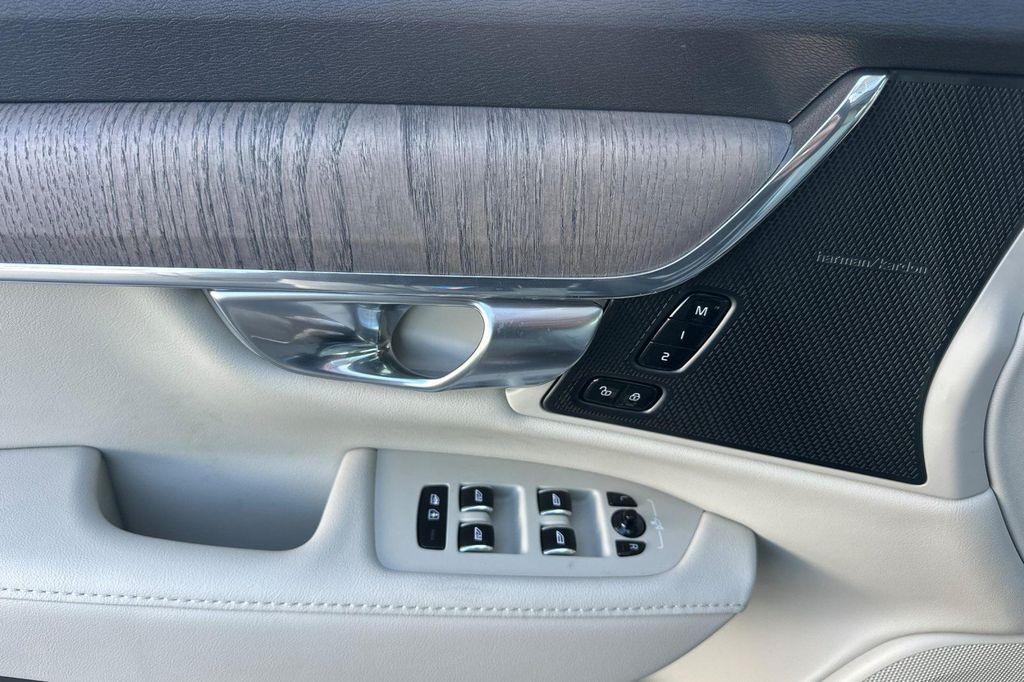 new 2025 Volvo S90 car, priced at $59,235