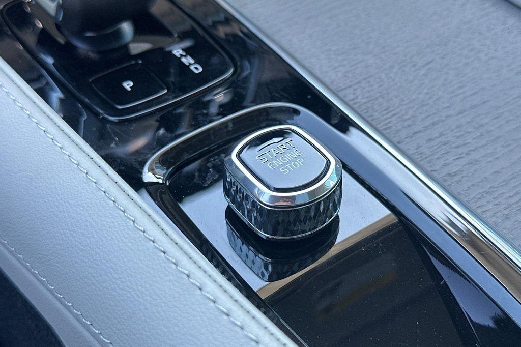 new 2025 Volvo S90 car, priced at $59,235