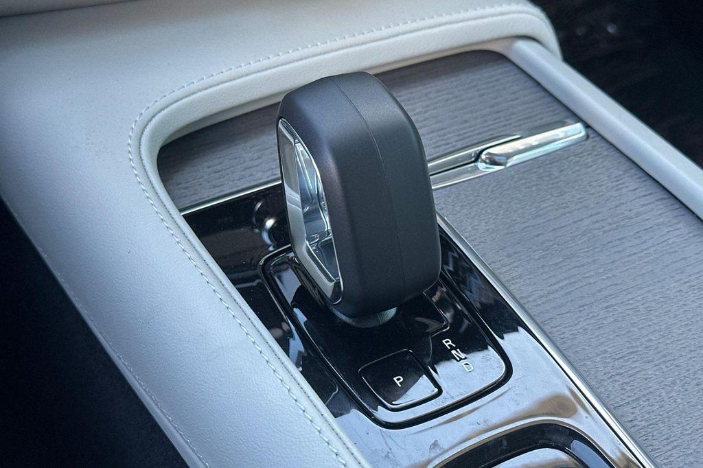new 2025 Volvo S90 car, priced at $59,235