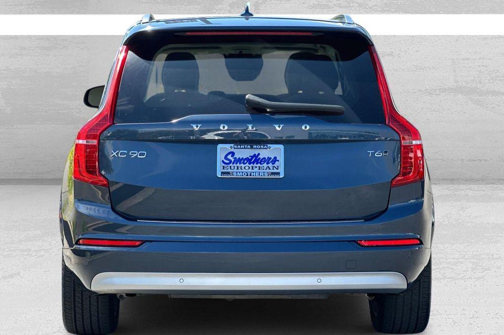 used 2022 Volvo XC90 car, priced at $37,565