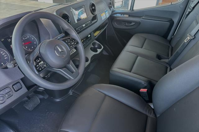 new 2024 Mercedes-Benz Sprinter 3500 car, priced at $106,085