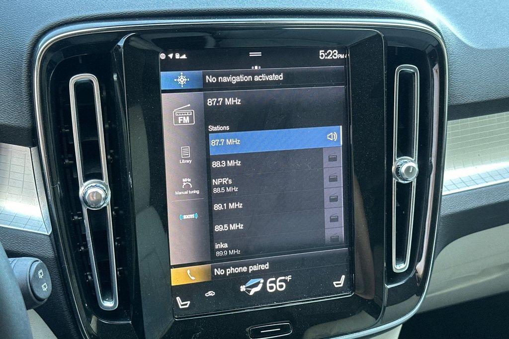 used 2022 Volvo XC40 car, priced at $25,795