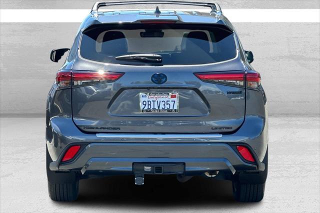 used 2022 Toyota Highlander Hybrid car, priced at $47,265
