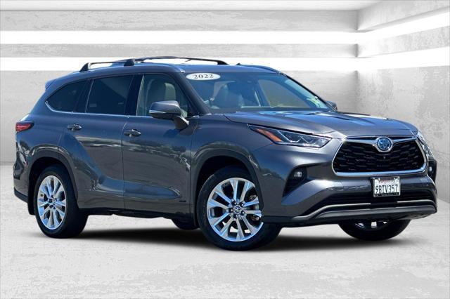 used 2022 Toyota Highlander Hybrid car, priced at $47,265