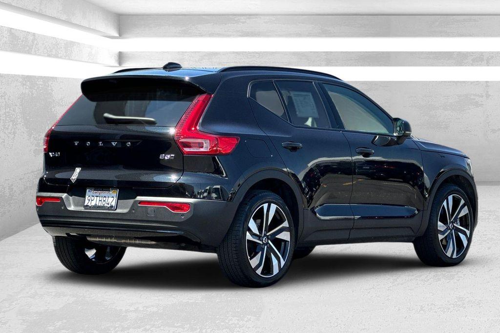 used 2025 Volvo XC40 car, priced at $40,608