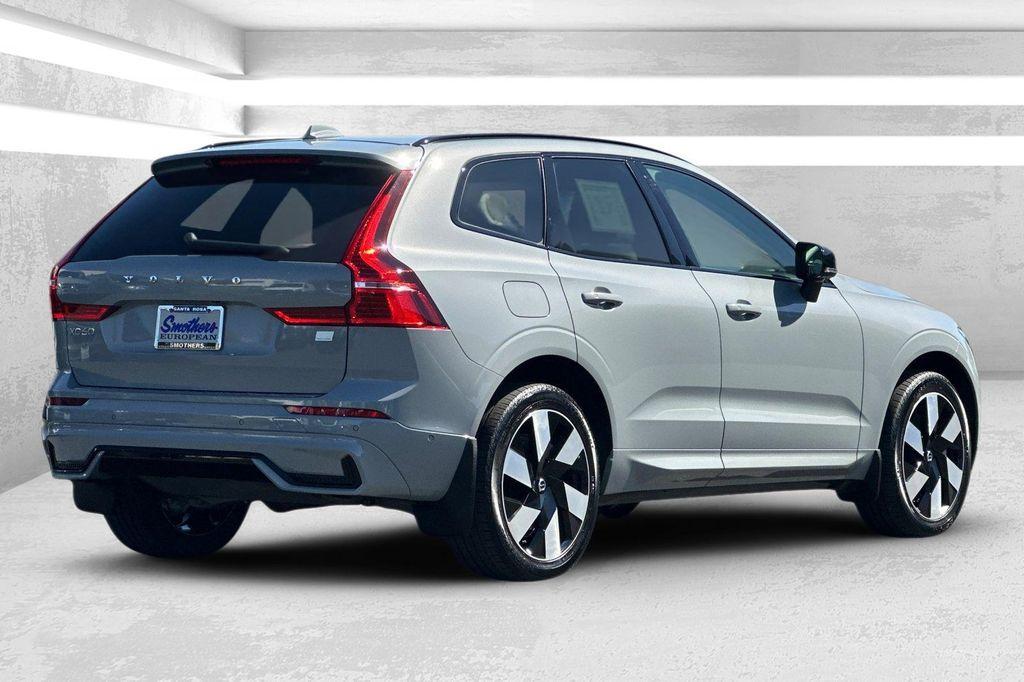 used 2024 Volvo XC60 Recharge Plug-In Hybrid car, priced at $49,355