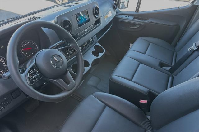 new 2024 Mercedes-Benz Sprinter 3500 car, priced at $106,085