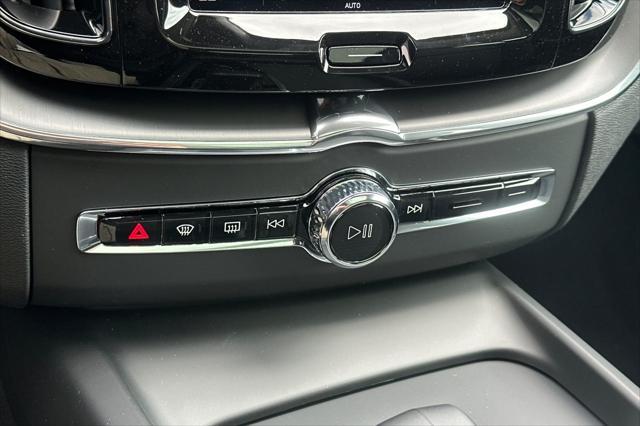 new 2025 Volvo XC60 Plug-In Hybrid car, priced at $62,100