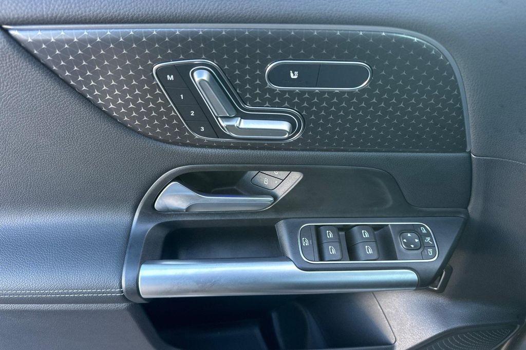 used 2025 Mercedes-Benz GLA 250 car, priced at $36,492