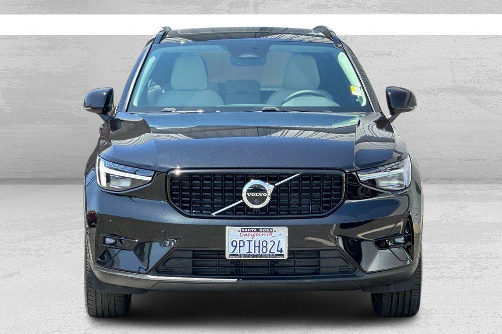 used 2025 Volvo XC40 car, priced at $40,107