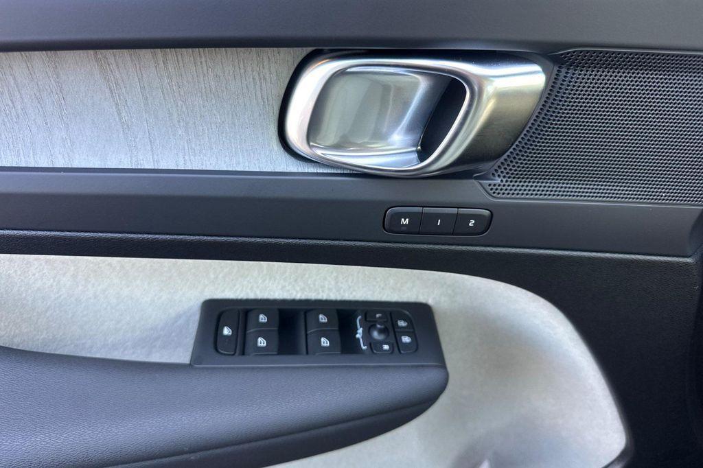 used 2025 Volvo XC40 car, priced at $40,107