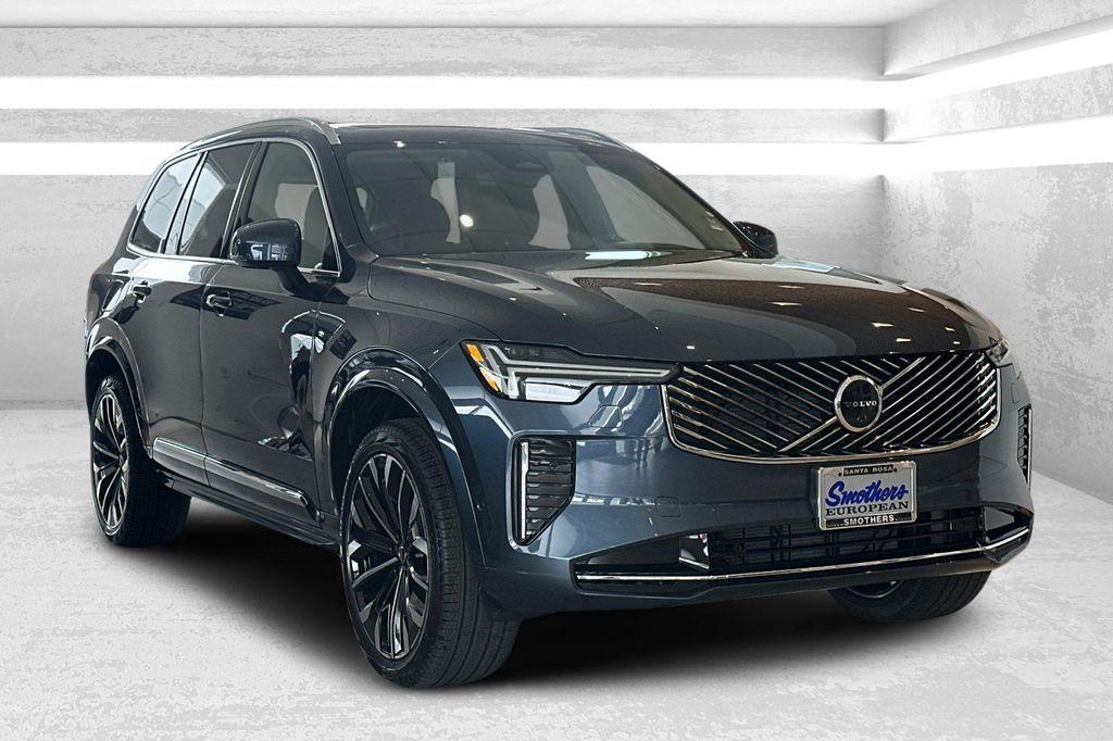 new 2025 Volvo XC90 car, priced at $69,155