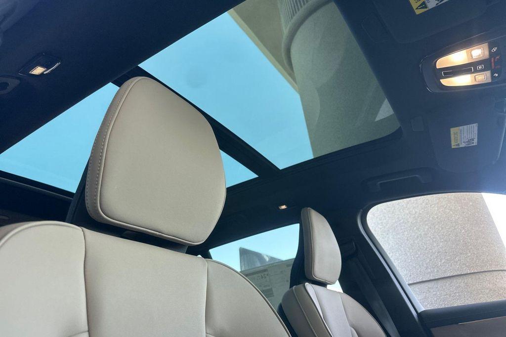 new 2026 Volvo XC90 car, priced at $66,255