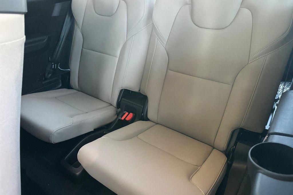 new 2026 Volvo XC90 car, priced at $66,255