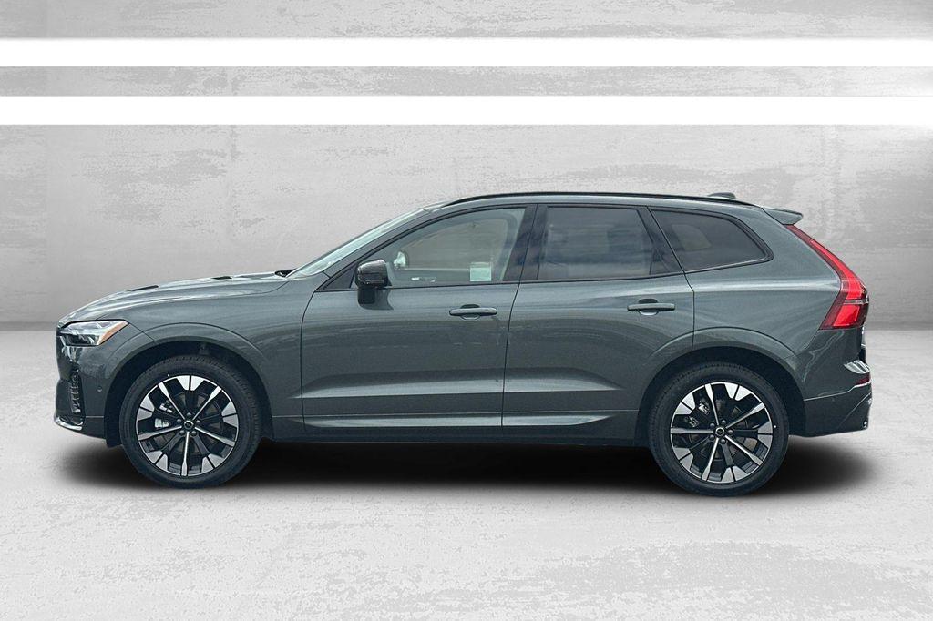 new 2026 Volvo XC60 car, priced at $58,015