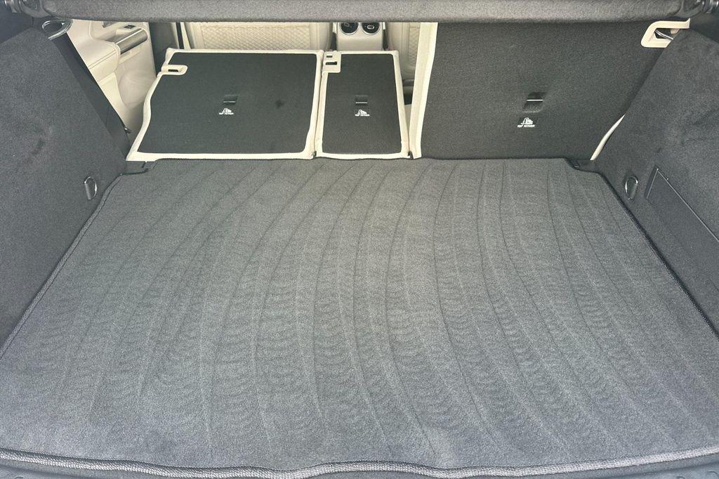 used 2025 Mercedes-Benz GLA 250 car, priced at $37,479