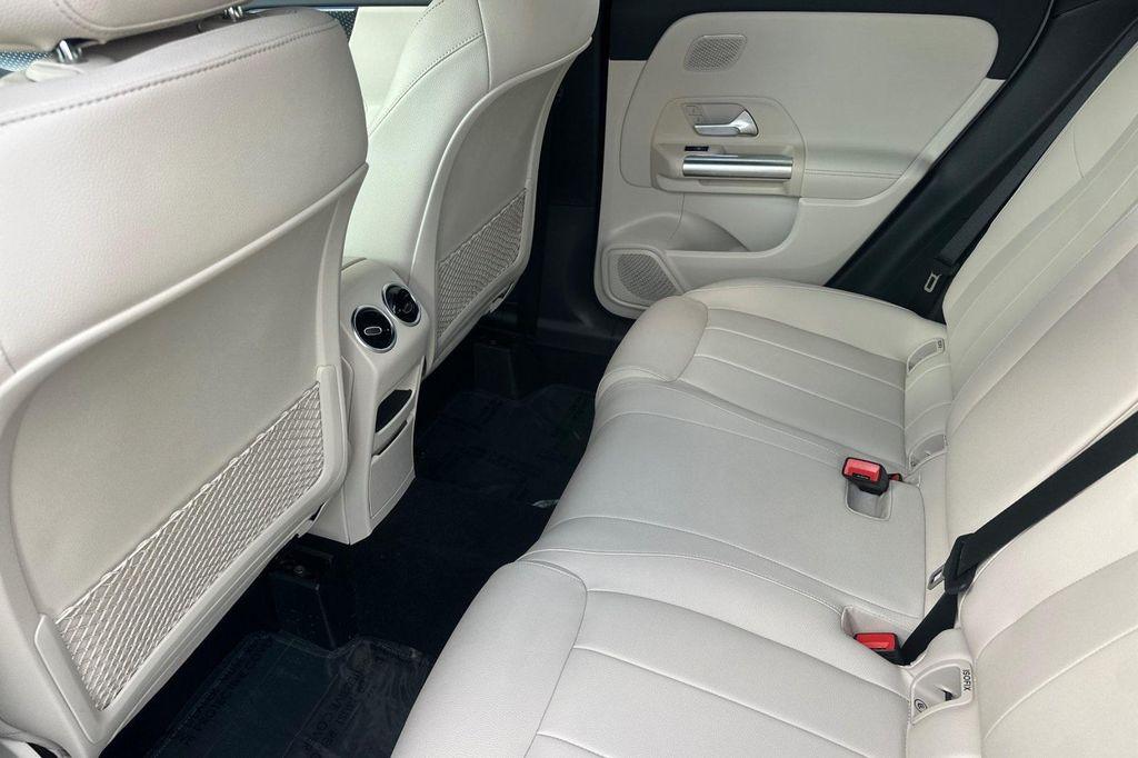 used 2025 Mercedes-Benz GLA 250 car, priced at $37,479