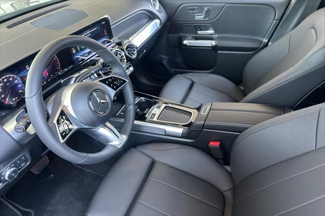 new 2025 Mercedes-Benz GLB 250 car, priced at $50,775