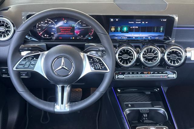 new 2025 Mercedes-Benz GLB 250 car, priced at $50,775