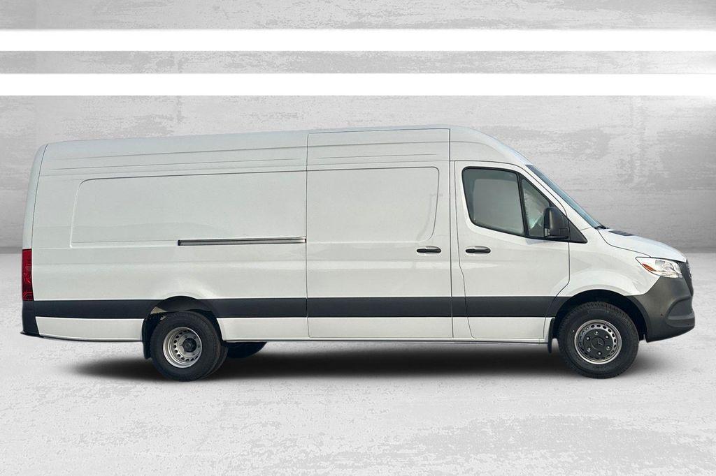 new 2025 Mercedes-Benz Sprinter 3500 car, priced at $76,144