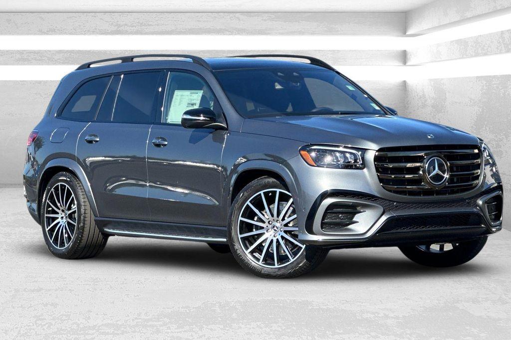 new 2026 Mercedes-Benz GLS 580 car, priced at $126,695