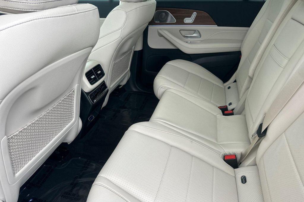 new 2026 Mercedes-Benz GLS 450 car, priced at $92,295