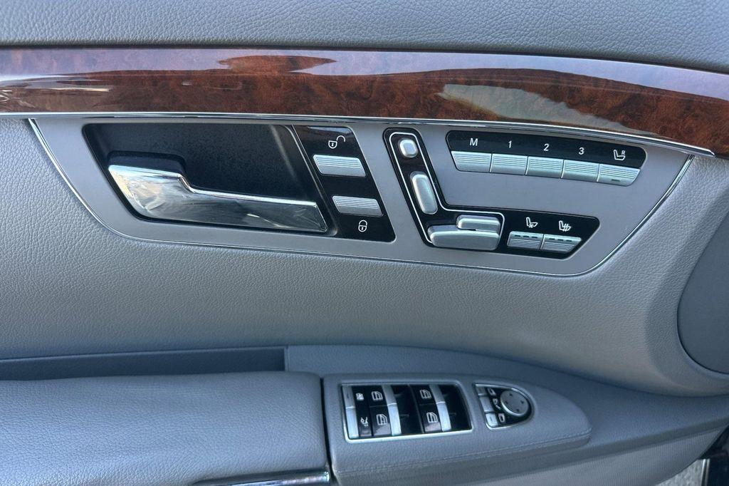 used 2009 Mercedes-Benz S-Class car, priced at $13,167