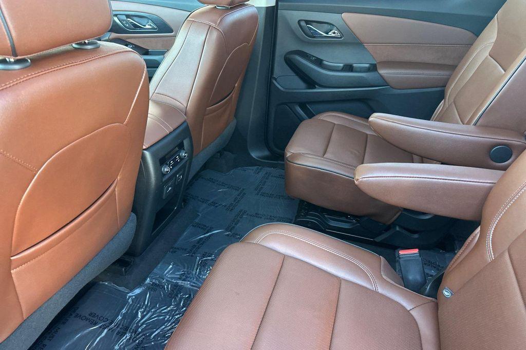 used 2018 Chevrolet Traverse car, priced at $22,175