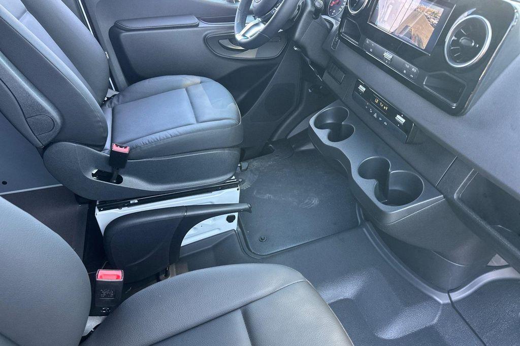 new 2025 Mercedes-Benz Sprinter 2500 car, priced at $61,530