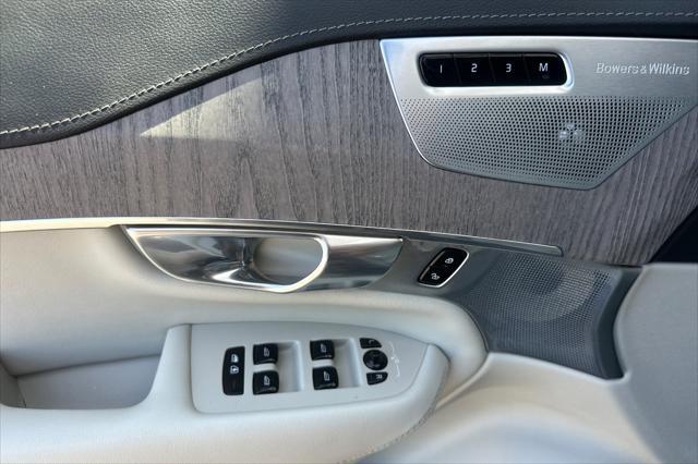 used 2022 Volvo XC90 Recharge Plug-In Hybrid car, priced at $53,756