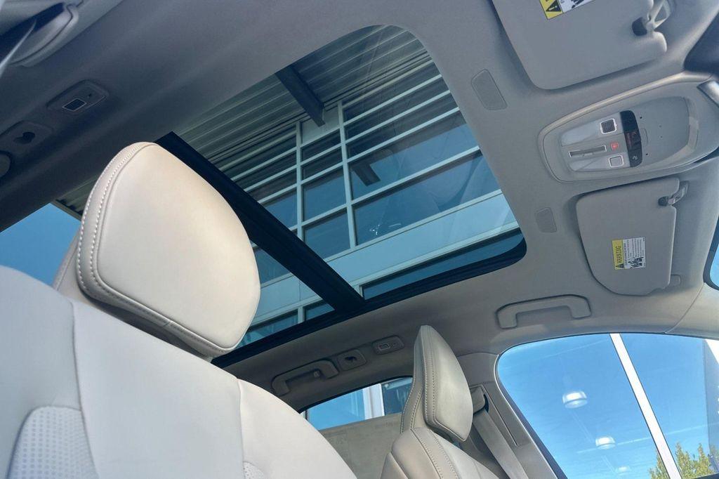 new 2026 Volvo XC60 car, priced at $63,935